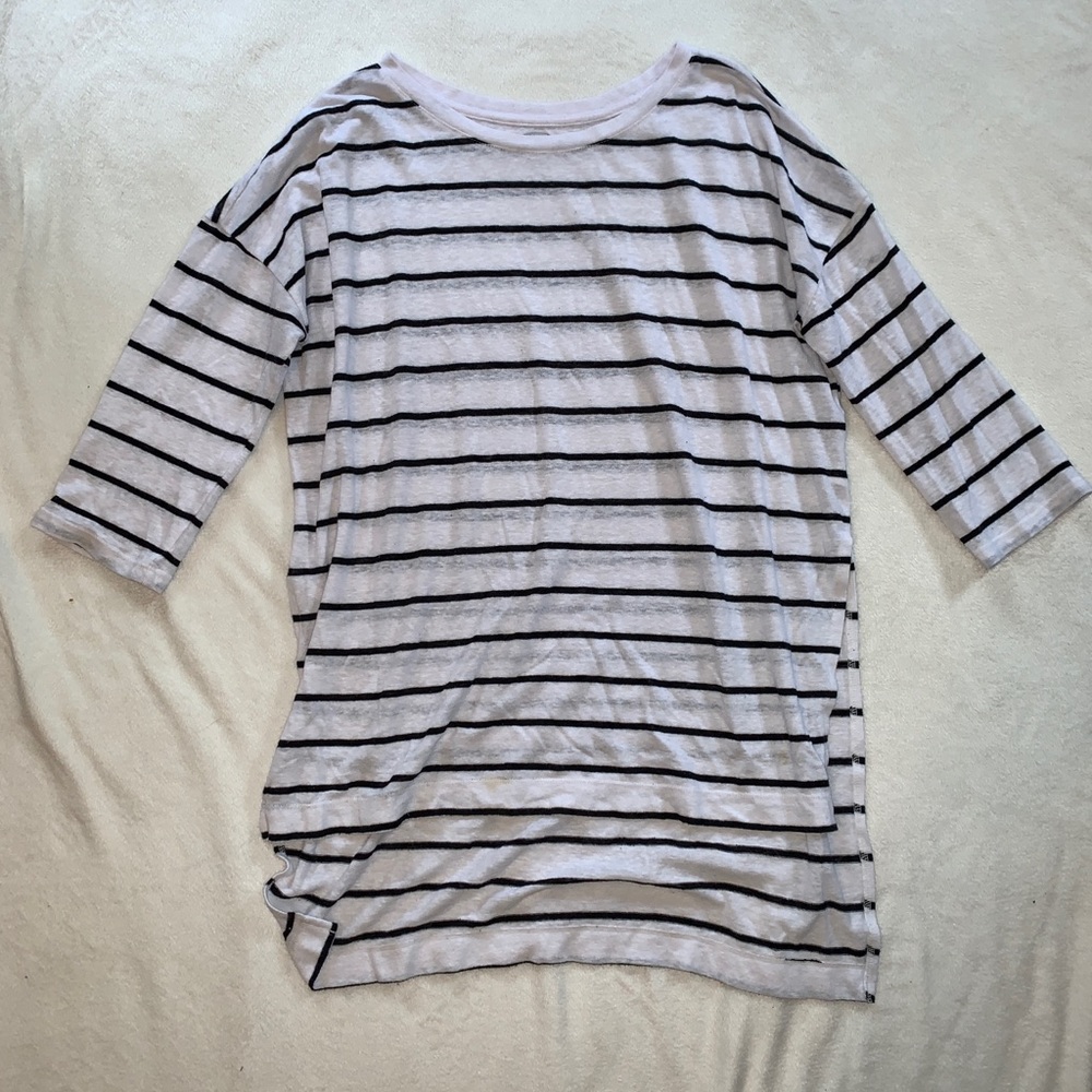 Basic quarter sleeve shirt